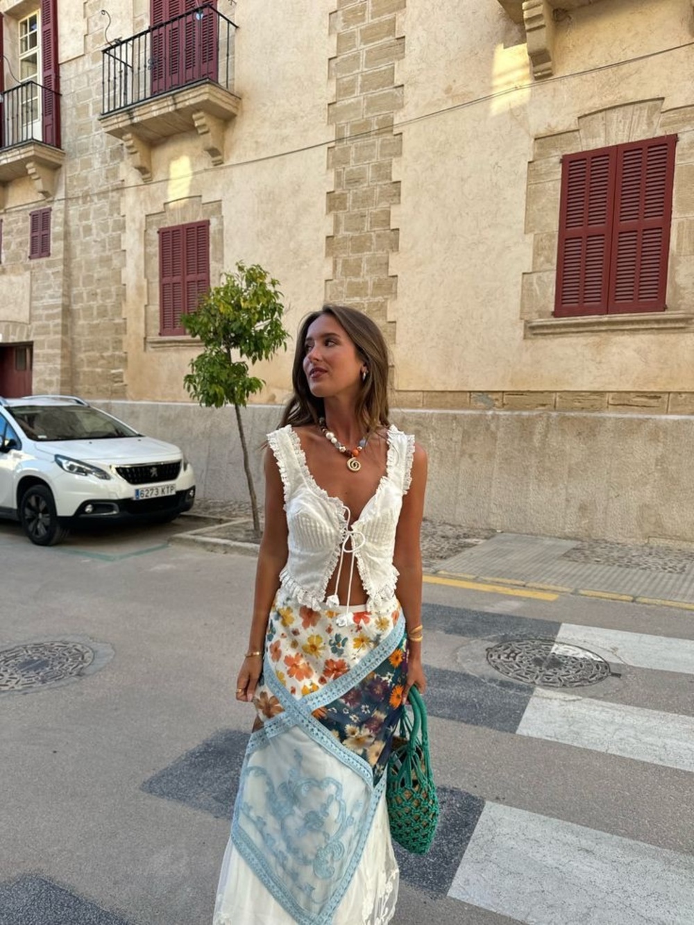 ANTHROPOLOGIE Italian Summer Patchwork Scarf Floral Lace High Waisted Midi Skirt - Picture 10 of 10